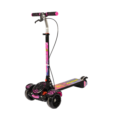 Scooter Spider Man (incluye accesorios)