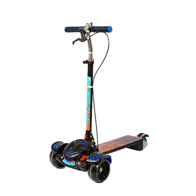 Scooter Spider Man (incluye accesorios)